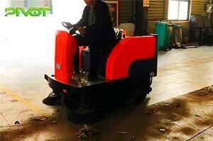 How to select the right model of Ride On Sweeper How to select the right model of Ride On Sweeper