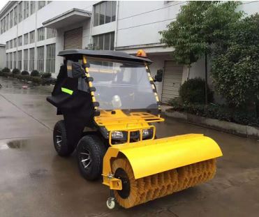Tractor Road Sweeping Machine