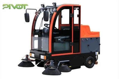Ride On Road Sweeping Machine G1900